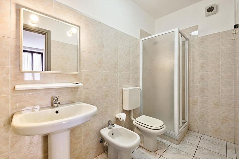 Hotel Celestino Piobesi Torinese Екстериор снимка