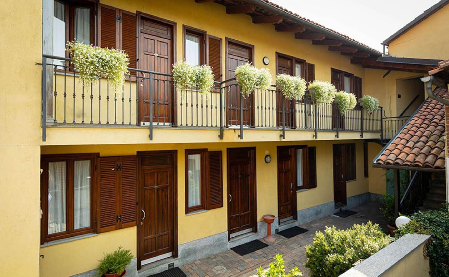 Hotel Celestino Piobesi Torinese Екстериор снимка